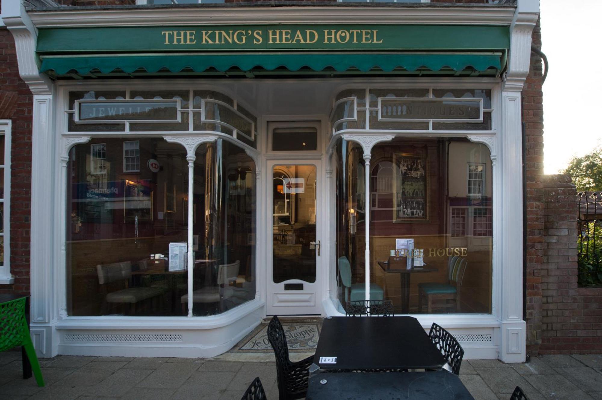 The King'S Head Hotel Wetherspoon Beccles Exterior foto