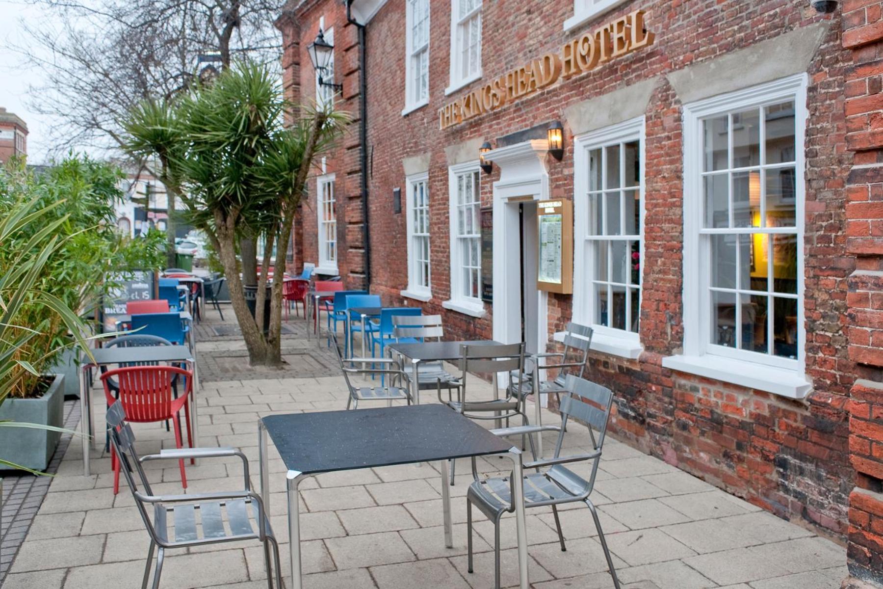 The King'S Head Hotel Wetherspoon Beccles Exterior foto